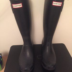 HUNTER ORIGINAL TALL BOOT, NAVY MATTE, SZ 8 WOMEN